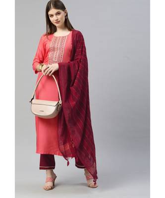 SheWill Women Peach Sequence Embroidered Thread Work Dobby Kurta Pant & Woven Dupatta 3