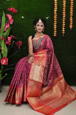 Magenta woven Faux kanchipuram silk saree with blouse 2