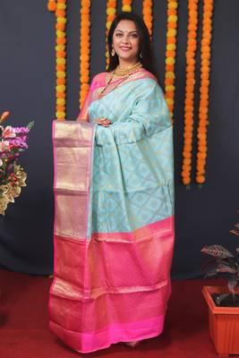 Multicolor
 hand woven pure kanchipuram silk saree with blouse 4