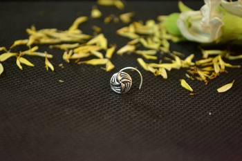 Silver Designer oxidised nosering or Oxidized nosepin 2