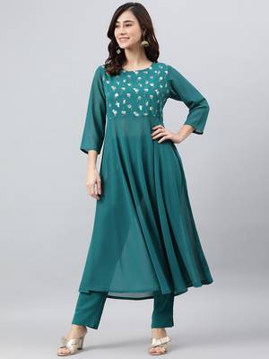 Teal-green foilage print crepe salwar 1