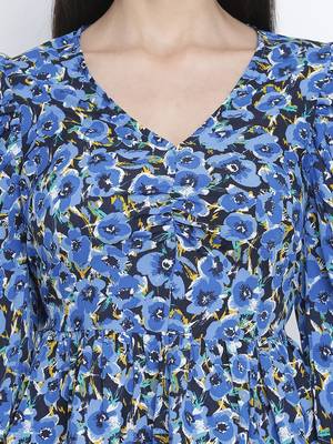 Cloud blue flower print women top 4