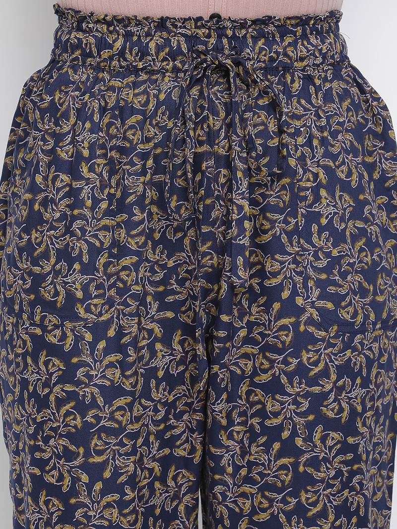 Soscer Blue floral print women Elasticated pant.