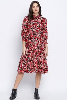 Whirling motif printed women dress