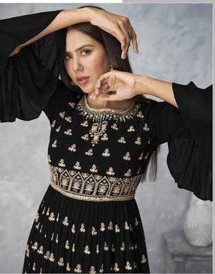 Black embroidered faux georgette salwar 2