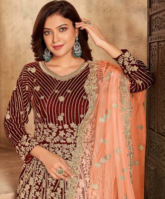 Maroon embroidered velvet salwar 3
