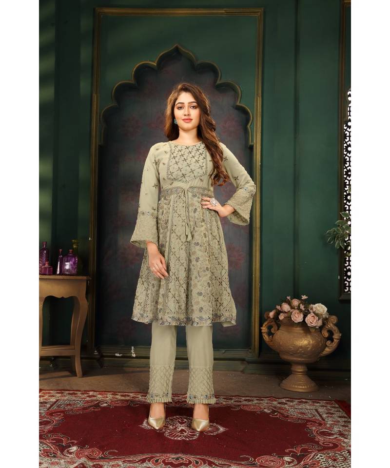 Women's Pista Faux Georgette Stitched Top With Bottom 3/4 Sleeve Embroidered Flared Top (Kurta Pant Set)