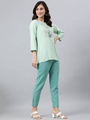 Green embroidered viscose rayon tunics 3