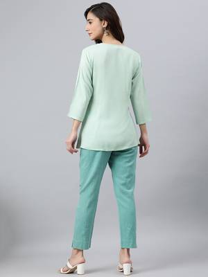 Green embroidered viscose rayon tunics 5