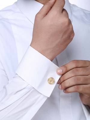 Golden jewellery 3