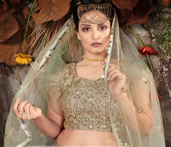 Spellbinding Green mirror net Semi Stitched Lehenga 2
