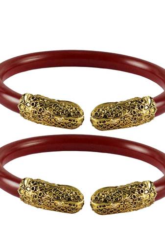 Red  Color Acrylic And Brass Bangle