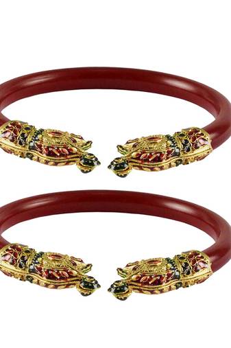Red  Color Acrylic And Brass Bangle