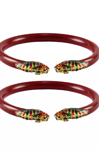 Red  Color Acrylic And Brass Bangle