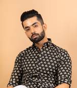 Black printed cotton mens-casual-shirts