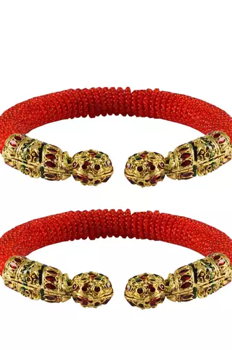 Red  Color Acrylic And Brass Bangle