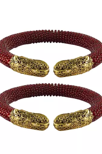 Maroon Color Acrylic And Brass Bangle