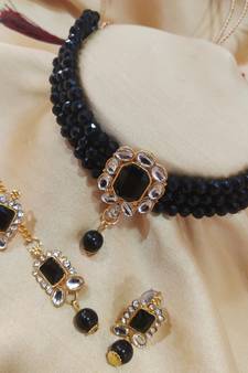 Designer Latest Black Crystal Kundan Pearl Choker 4 pc Jewellery Set
