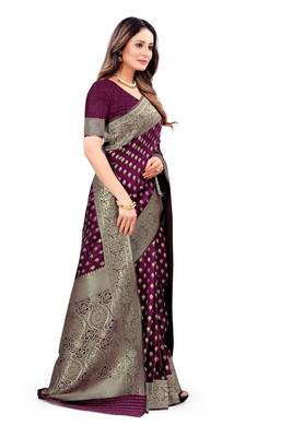 Purple woven kanchipuram silk blend saree with blouse 4