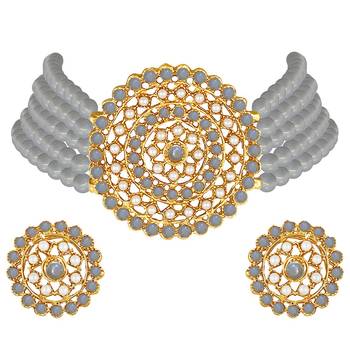 Mad Club Gold Plated Pearl Diamond Kundan Choker Necklace with Round Earrings Traditional Jewellery Set 5