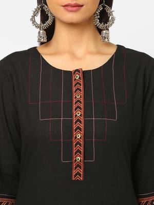 Black plain cotton ethnic-kurtis 5