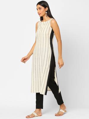 White printed cotton ethnic-kurtis 4