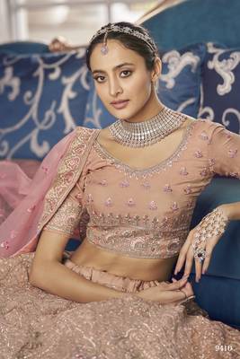 Peach zarkan, zari and thread embroidered organza Semi Stitched Lehenga 2