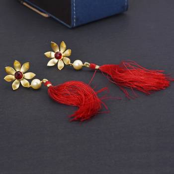 Red earrings 1
