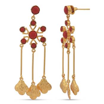 Red earrings 3