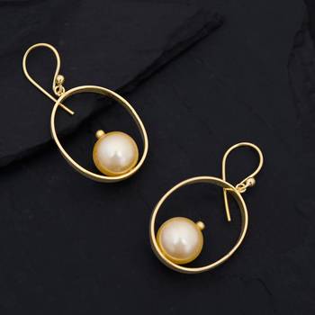Golden earrings 4
