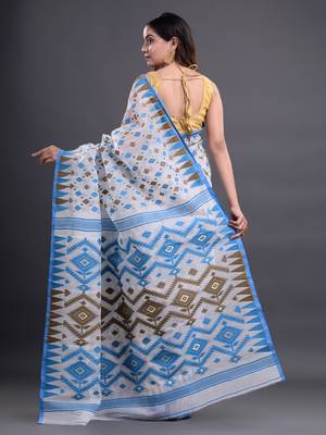 Off white woven silk cotton saree  4