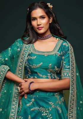 elegance green dori and sequins embroidered bridal lehenga set choli with dupatta  3
