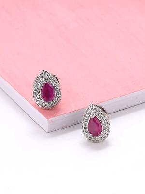 Red earrings 4