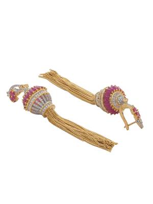 Red earrings 4