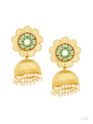 Red earrings 3