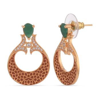 Green earrings 3