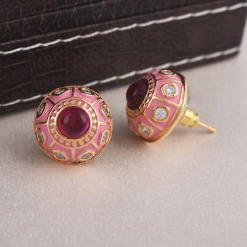 Red earrings 2