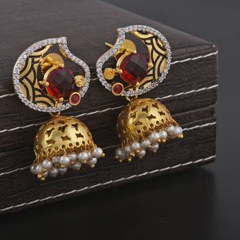 Red earrings 3
