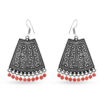 Red earrings 1