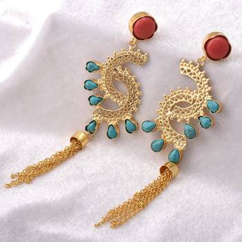 Red earrings 2