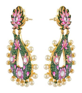 Green earrings 2