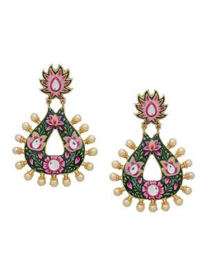 Green earrings 3