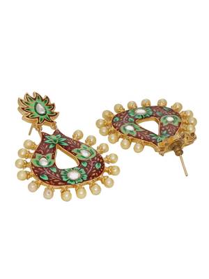 Green earrings 4