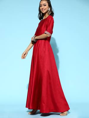 Indo Era Red Solid Anarkali With Dupatta and Belt Set 3