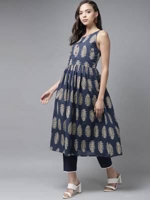 Indo Era Blue Floral Printed A-line Kurta 3