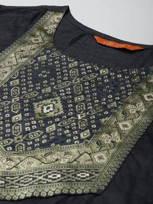 Indo Era Grey Solid Straight Kurta 5