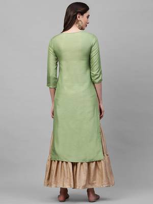 Indo Era Green Solid Straight Kurta 2