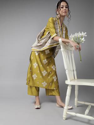 Indo Era Olive Embroidered Straight Kurta Palazzo With Dupatta Set 4