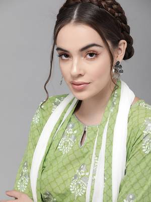 Indo Era Green Printed Straight Kurta Trouser With Dupatta Set 5
