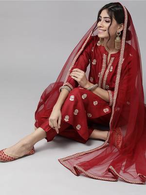 Indo Era Red Embroidered Straight Kurta Trouser With Dupatta Set 1